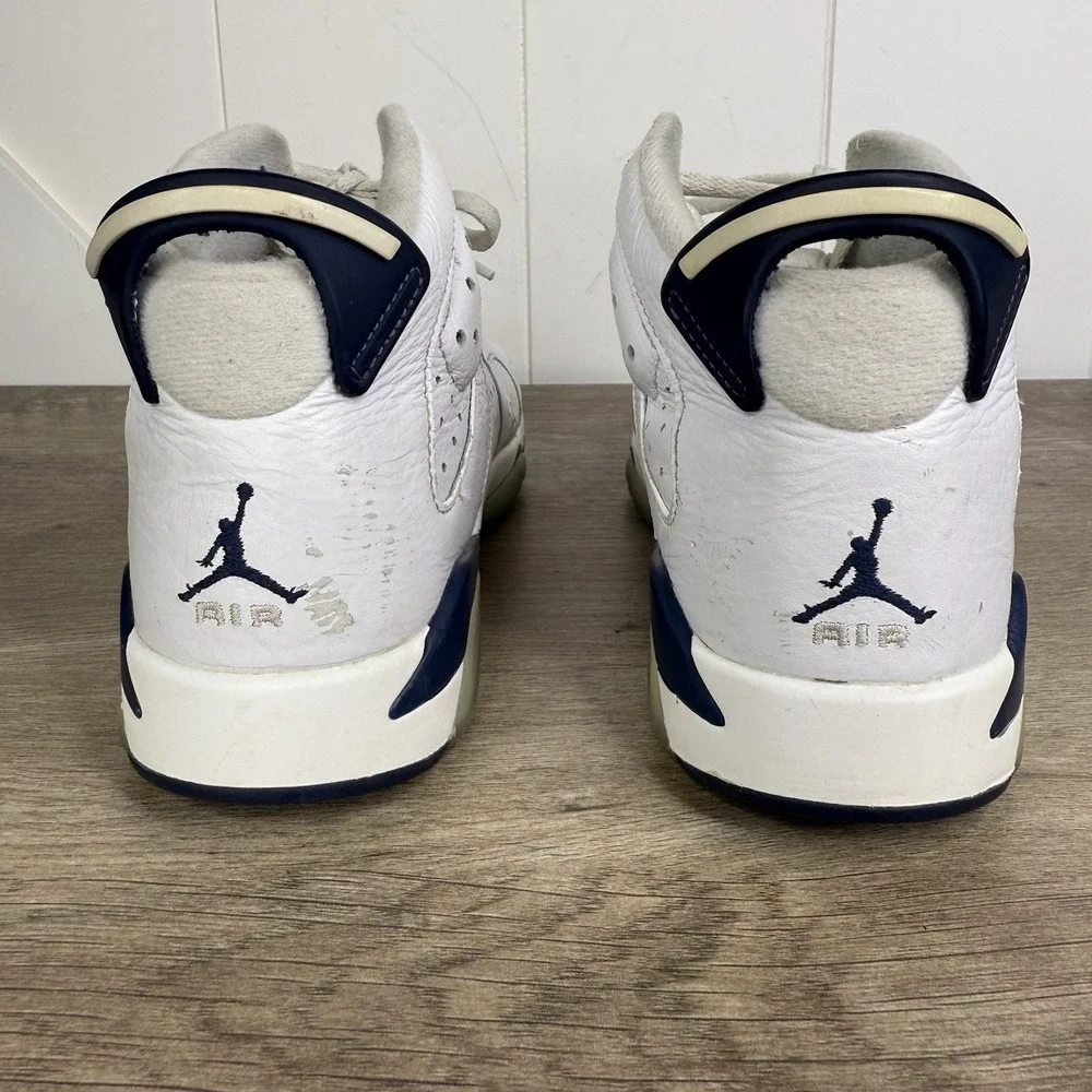 Nike Air Jordan 6 Retro Midnight Navy 384665-141‎ Size 6Y